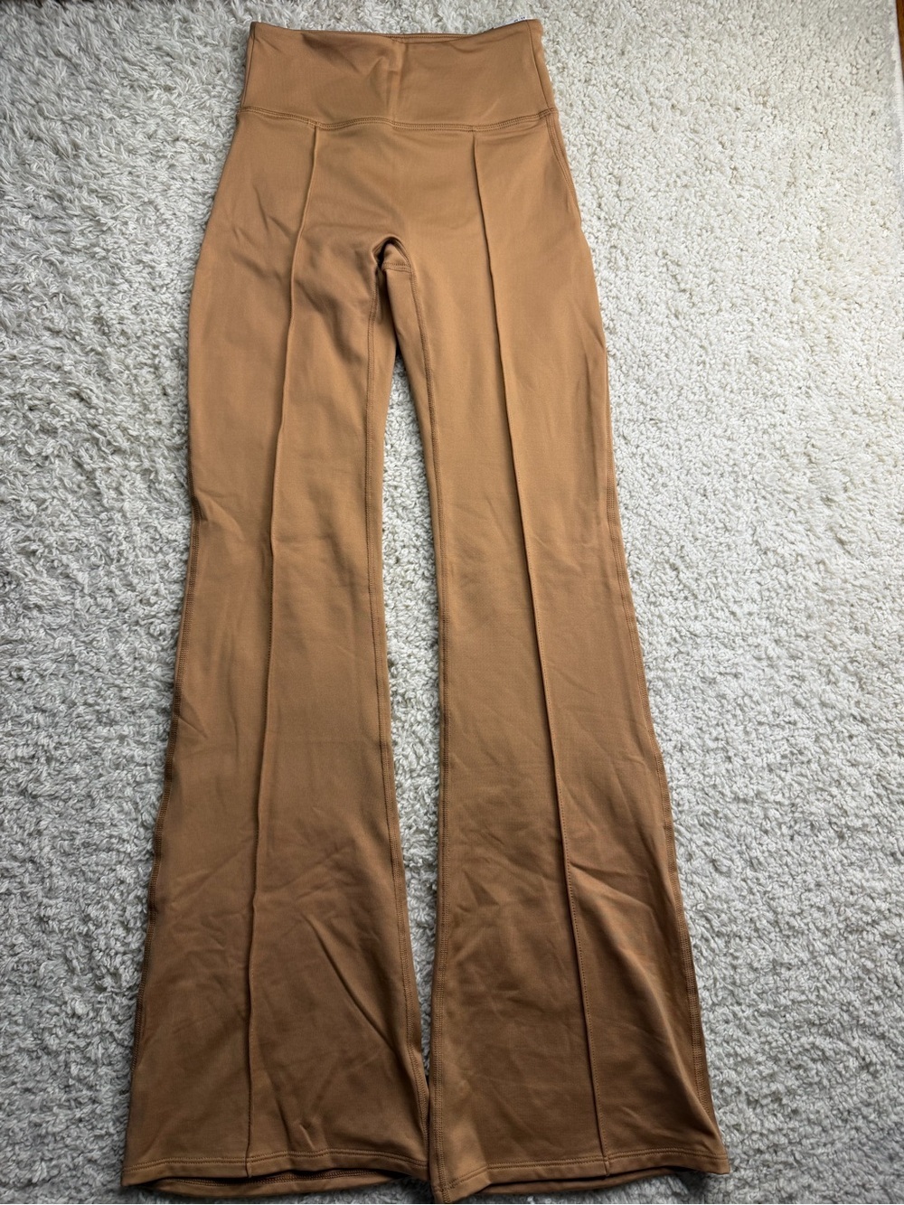 Women’s XS VS Winter Performance Leggings NWT